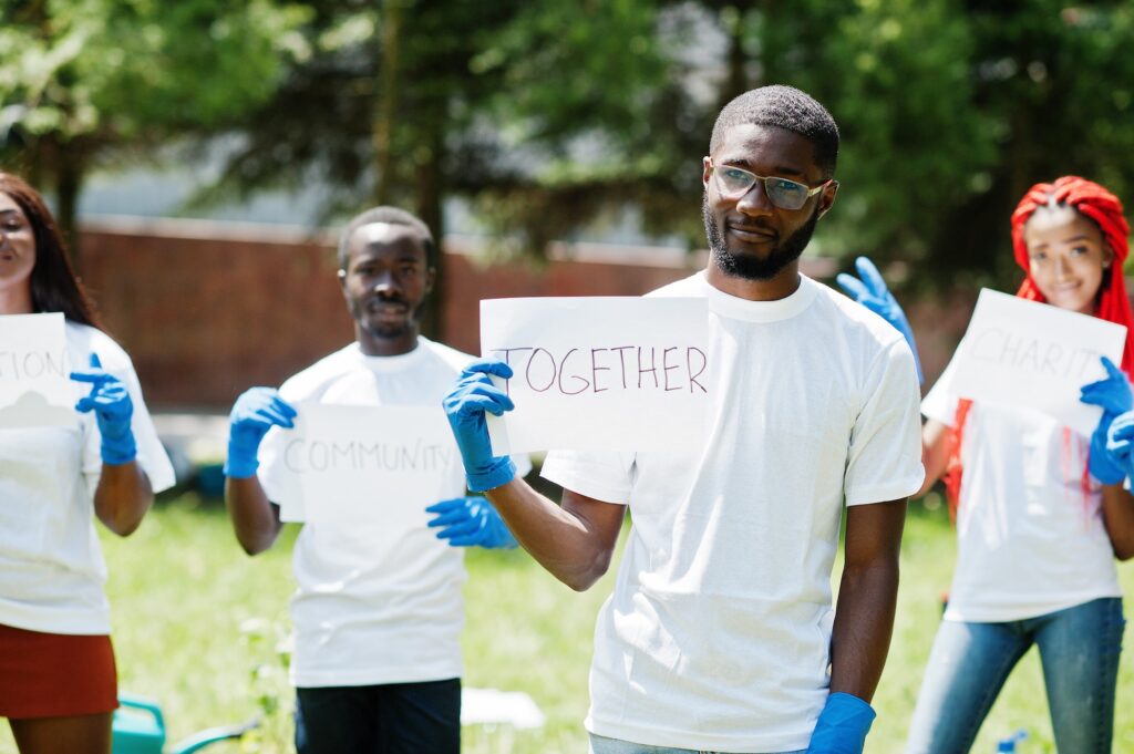 africa-volunteering-charity-people-and-ecology-1-1024x681
